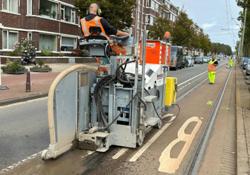 50cm diep betonzagen langs spoor